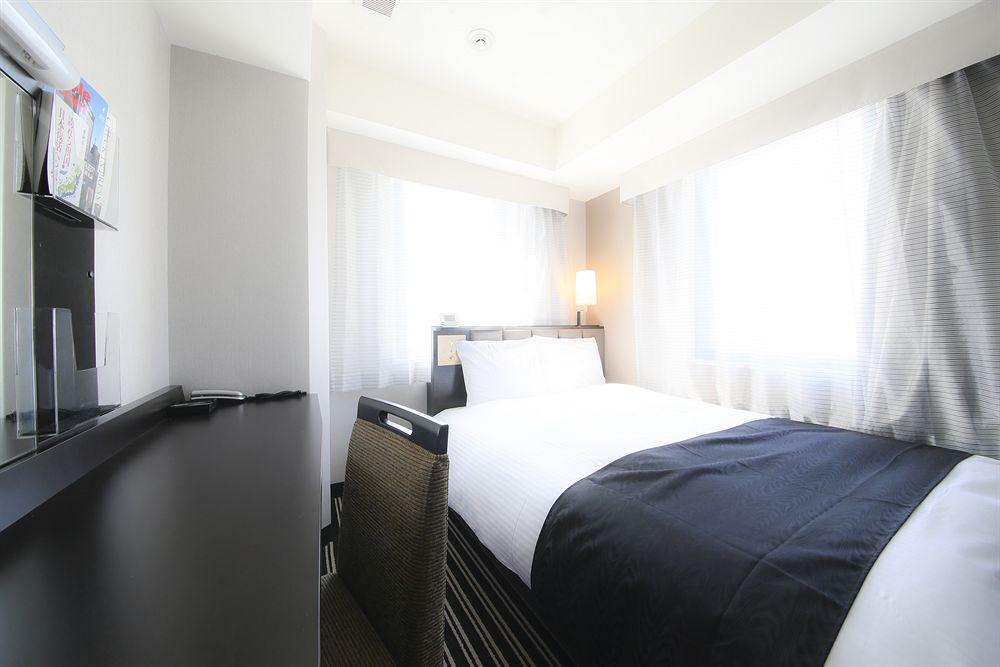 Apa Hotel Higashi Nihombashi Ekimae Tokio Buitenkant foto