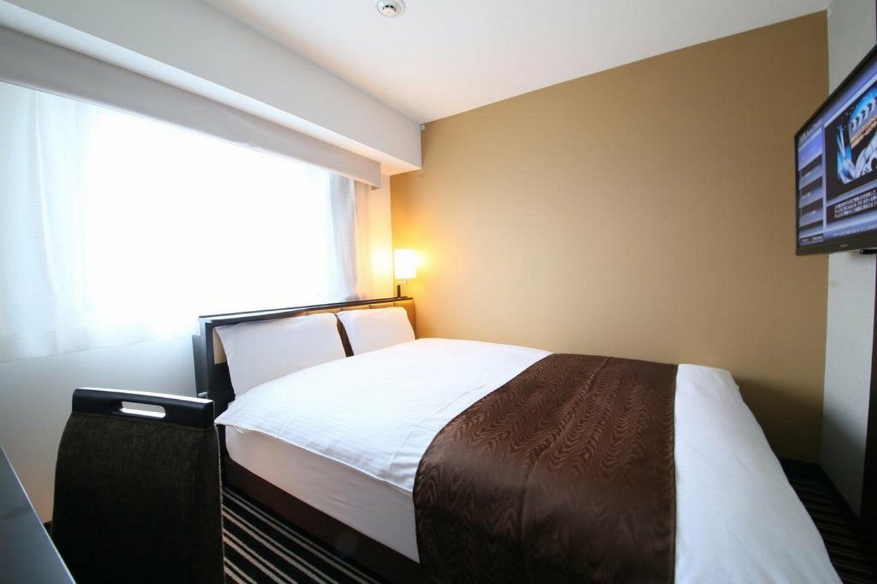 Apa Hotel Higashi Nihombashi Ekimae Tokio Buitenkant foto